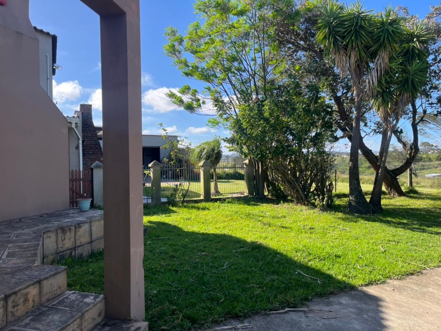  Bedroom Property for Sale in Cove Ridge East Eastern Cape